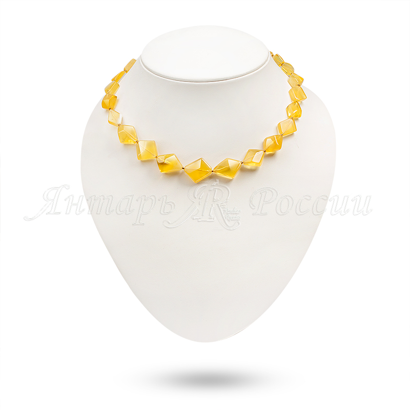 Бусы, янтарь